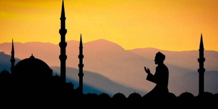 Кыргызстандыктар июль айында кошумча бир күн эс алышат