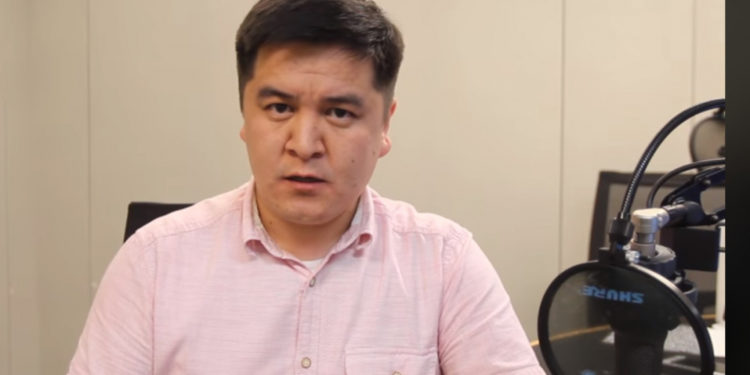 Журналист Али Токтакунов ИИМге эмнеге суракка чакыртылганын айтты