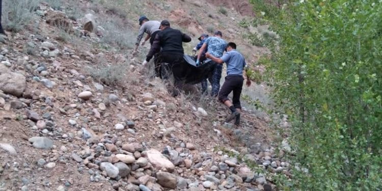 Көкөмерен дарыясынын жээгинен эркек кишинин жансыз денеси табылды