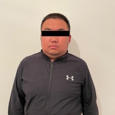 «Президенттин тууганы болом» деген дагы бир шылуун кармалды