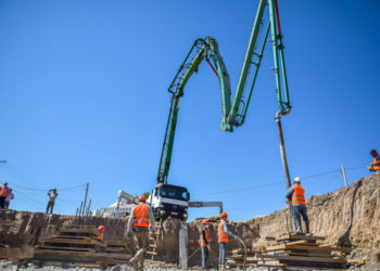 Кара-Жыгач конушунда жаңы бала бакчанын курулушу башталды (сүрөт)