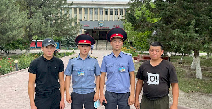 ИИМ академиясынын курсанттары сууга аккан кызды куткарып калышты