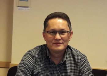 «Жаштар арасында өлүм көбөйүшү мүмкүн». Өлкөдөгү коронавирустук абал боюнча эксперттин божомолу