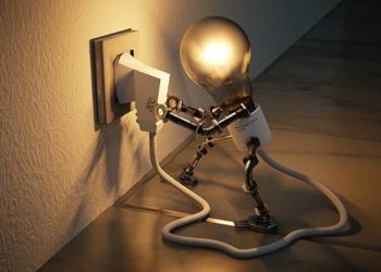 Энергетика министрлигинде электр энергиясына тарифтерди көтөрүү боюнча жаңы идея пайда болду