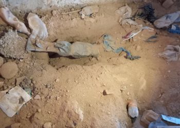 «Таштанды менен жабылган». Ошто курал жана ок-дары катылган жер табылды (сүрөт)