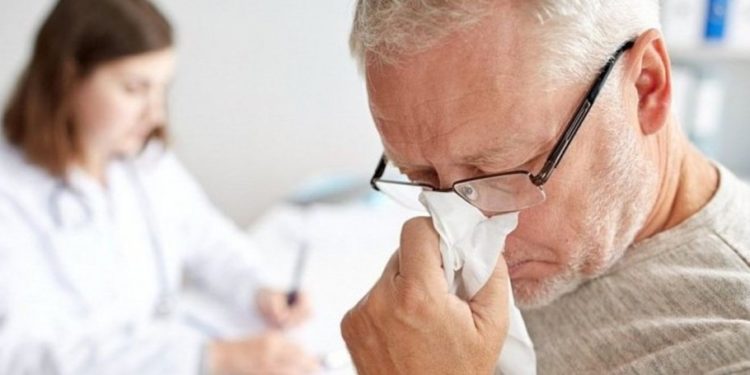 Коронавируска чалдыккандарга эмне үчүн чирик жыттанат? Дарыгердин жообу