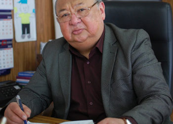 «Кызыл зонада» иштеген дарыгерлерге тамак берилбей жатабы? Расмий жооп