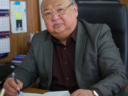 «Кызыл зонада» иштеген дарыгерлерге тамак берилбей жатабы? Расмий жооп