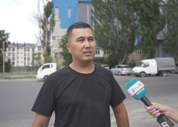 Агып бараткан кызды куткарган жигит: «Апам «жакшы иш кылыптырсың» деп сыймыктанып жатат»