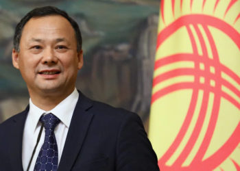 Руслан Казакбаев: «Түркия Кыргызстанга аскердик-техникалык жардам көрсөтүү ниетин билдирди»