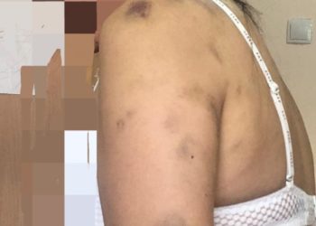 «Ажырашканыбызга карабай, сабап, унаамдын айнегин чагып салды». 4 балалуу келиндин окуясы