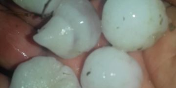 «Элдик кабарчы»: Баткендин Кара-Бак айылында мөндүр жаады (сүрөт)