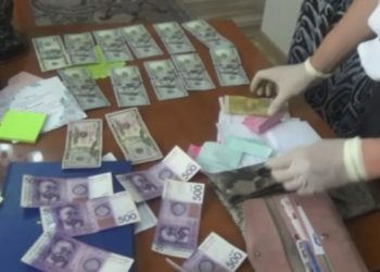 Чет өлкөлүк студенттерден пара алып жүргөн КУУнун окутуучусу камакка алынды