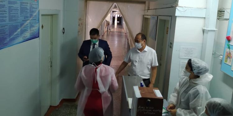 Министрлик коронавируска чалдыккан балдарды кабыл алууга Бишкекте 90 орун даярдады