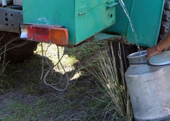 Ош шаарында таза суу убактылуу өчүрүлдү. Мэрия суу жеткирет