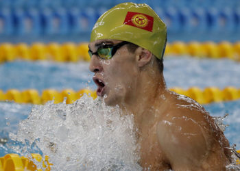 Олимпиада. Денис Петрашов сууда сүзүү боюнча өз тобунда 3-орунда келди