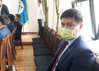Кубанычбек Конгантиев Бишкек шаардык кеңештин төрагасы болуп шайланды