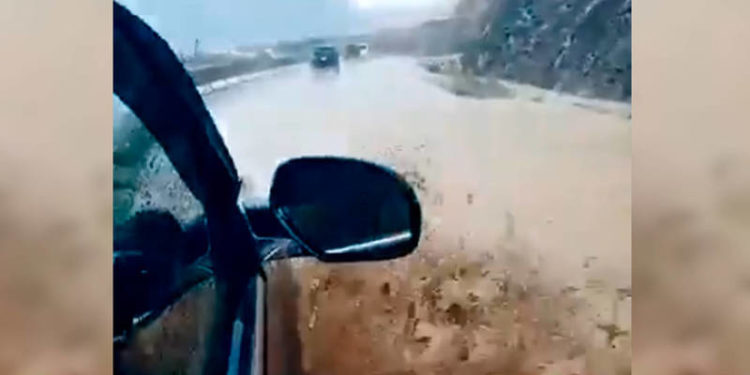 Боом капчыгайындагы сел унаалардын жүрүшүн татаалдатып жатат