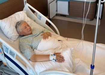 Депутат Иса Өмүркуловго Түркияда операция жасалды