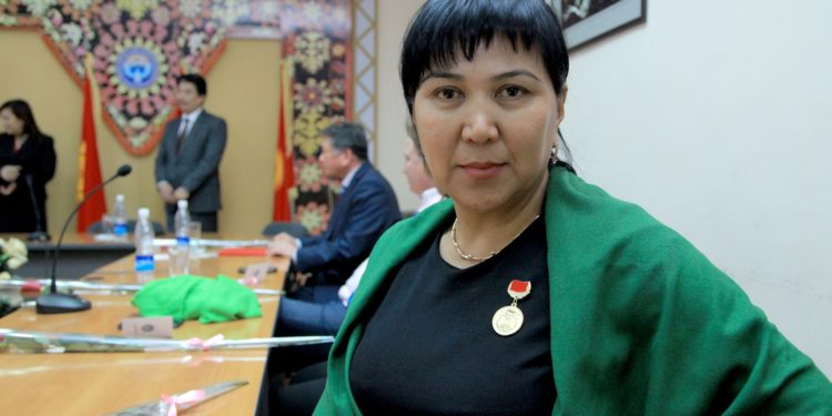 Сот жаңылыктар сайтынын биринин жетекчисин күнөөсүз деп тапты