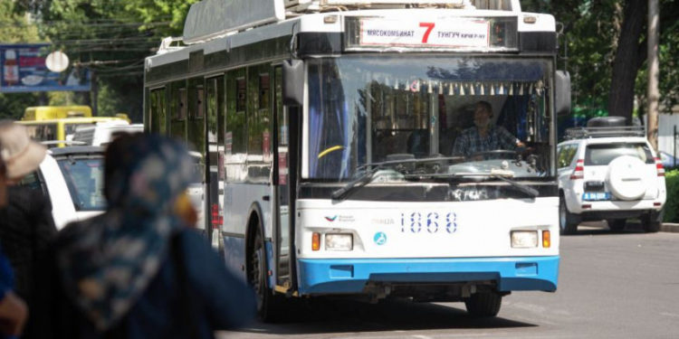 Бишкек мэриясы: «Кайра шайлоо күнү коомдук транспорт күчөтүлгөн режимде иштейт»