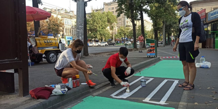 Мэрия милициядан веложолду боёгон активисттерге чара көрүүнү суранат