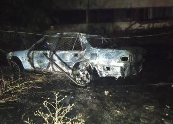 Бишкекте жеңил унаа толугу менен күйүп кетти (сүрөт)