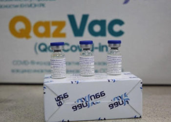 Казакстан Кыргызстанга 25 миң доза «QazVac» вакцинасын гумжардам катары берет