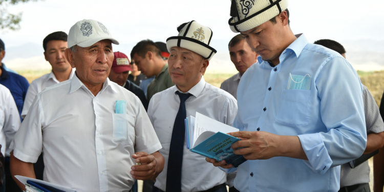 Министрлер кабинетинин төрагасы «Чыңгыз-Ордо» комплексинин курулушу менен таанышты