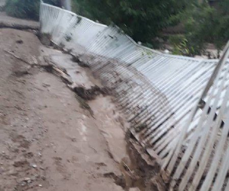 Ысык-Көлдөгү сел. Жерине өзгөчө кырдаалдар министри Бообек Ажикеев жөнөп кетти (видео)