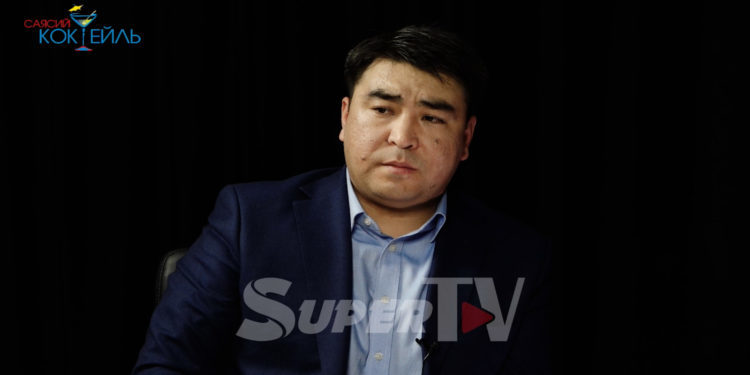 Жанар Акаев: «Менин шаарда болбогонума байланыштуу сурак жылдырылды»