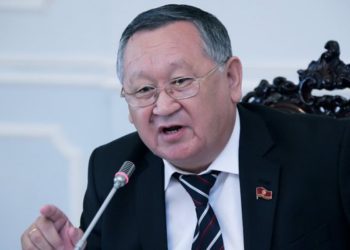 Каныбек Осмоналиевге мамлекеттик катчылык убадаланды беле? Анын жообу соцтармактагы талкууга жем таштады