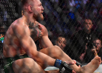 Белгилүү мушкер Конор Макгрегор UFC мелдешинде бутун сындырып алды