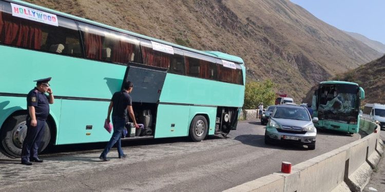 «Элдик кабарчы»: Боом капчыгайындагы жол кырсыктын видеосу