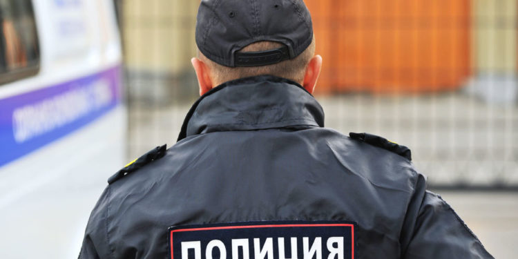 «Айрым дене мүчөлөрү жок». Орусияда аялды мыкаачылык менен өлтүргөн делип 63 жаштагы киши кармалды