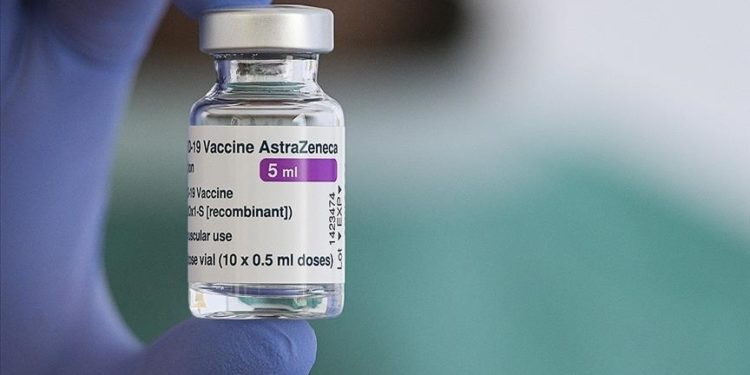 Бишкекте «AstraZeneca» вакцинасын кайсы жерлерден алууга болот? Даректер