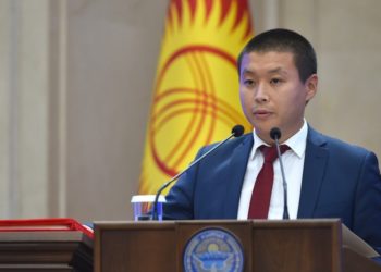 Тилек Токтогазиев: «Ташиев менен Жапаров бийликти бөлүштүрө албай жатышат»