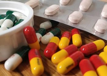 Кыргызстанда коронавирусту дарылоо үчүн дары-дармектердин үч айга чейин жетиштүү запасы бар