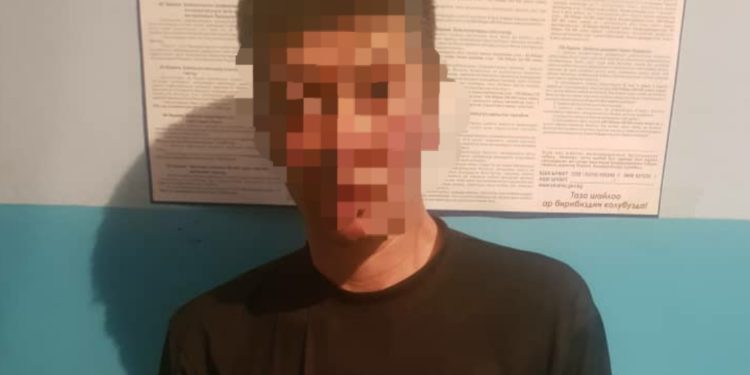 «Аны менен сүйлөшүп, ээрчитип бараткан». Ошто 2 жарым жашар кызды уурдады делип 38 жаштагы киши кармалды