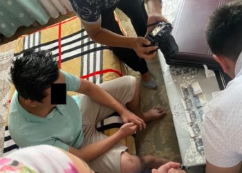 УКМК: «Акча алып жаткан жеринен «Түндүк» темир жолунун инспектору кармалды»