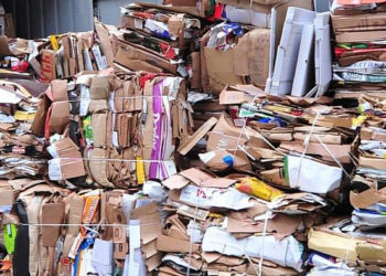 Кыргызстанда макулатураны экспорттоого убактылуу тыюу салынды