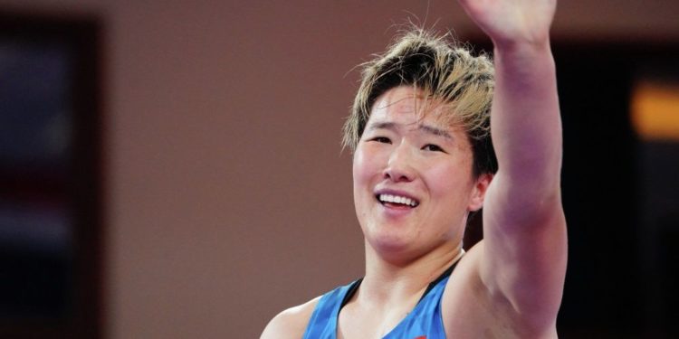 «ТОКИО-2020». Айпери Медет кызы Олимпиада чемпионун утуп,  жарым финалга чыкты