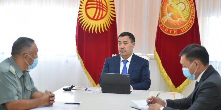 Президент Садыр Жапаров ЖАМКтын төрагасы Аскат Эгембердиевди кабыл алды