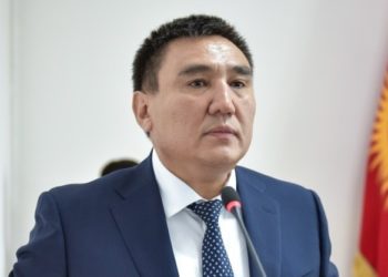 Бишкек шаарынын мэринин милдетин аткаруучу Таалайбек Сарыбашов мэрияда иштеген уулун кызматтан алды