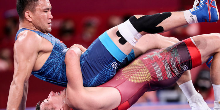 «Токио-2020». Балбан Атабек Азисбеков коло медаль үчүн күрөшүү мүмкүнчүлүгүн сактап калды