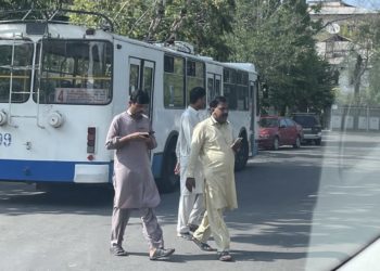 ТИМ: «Кыргызстанга келген бардык пакистандыктар эмдөөдөн, медициналык кароодон өтүшөт»