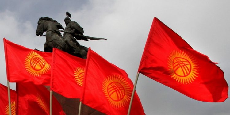 Эгемендүүлүктүн 30 жылдыгына карата жаңы почта маркасы чыгарылды