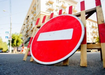 Бишкектин айрым көчөлөрүндөгү унаа кыймылына убактылуу чектөө киргизилет