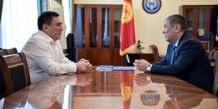 Бишкектин мэринин милдетин аткаруучу президенттин иш башкаруучусу менен жолукту