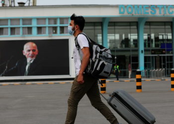 Кыргызстан Ооганстандын жарандарына виза берүүгө убактылуу чектөө киргизди